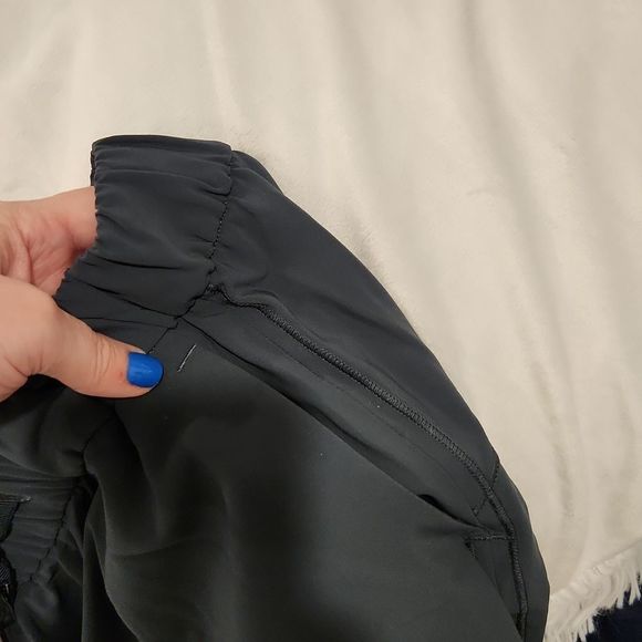 Lululemon On The Fly Skirt 21" GravityGreen Unlined Drawstring Pockets size 4! - Picture 12 of 13